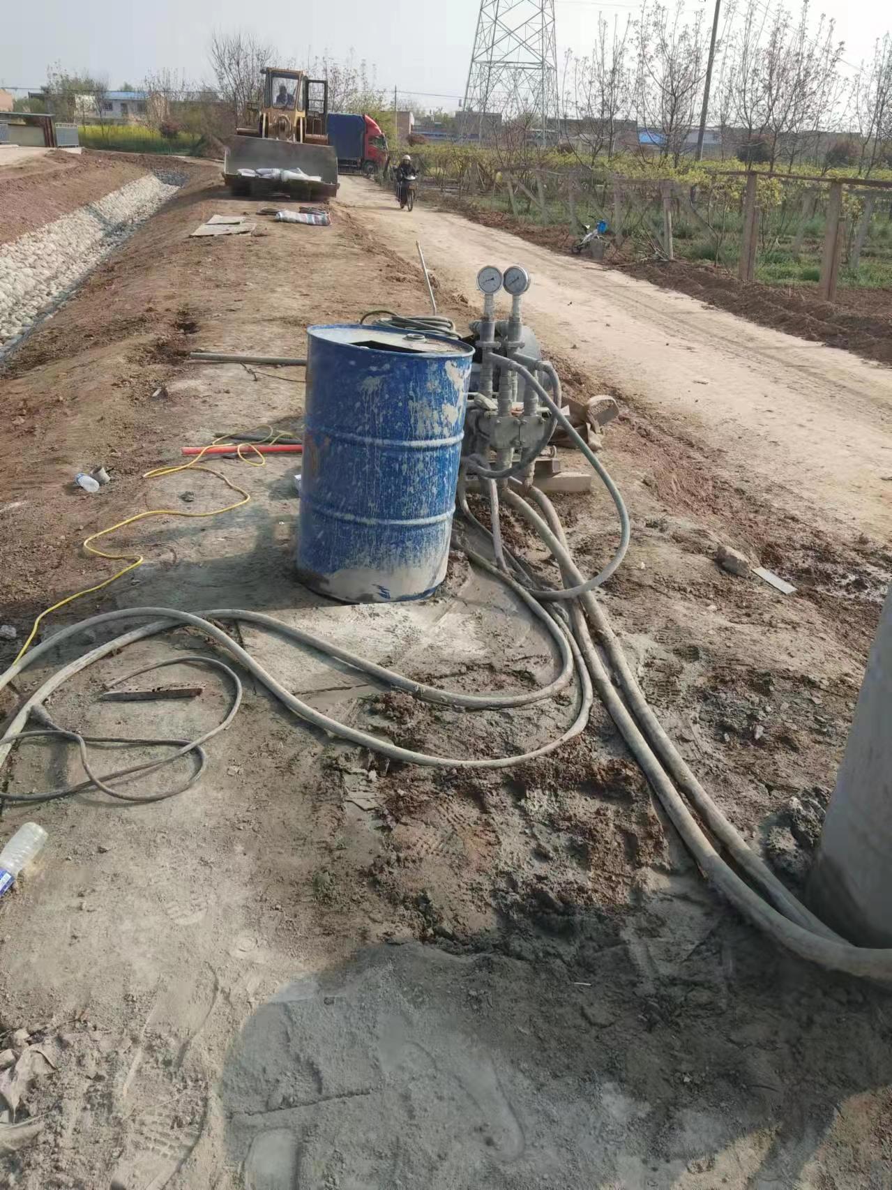 蒋场镇顶管注浆